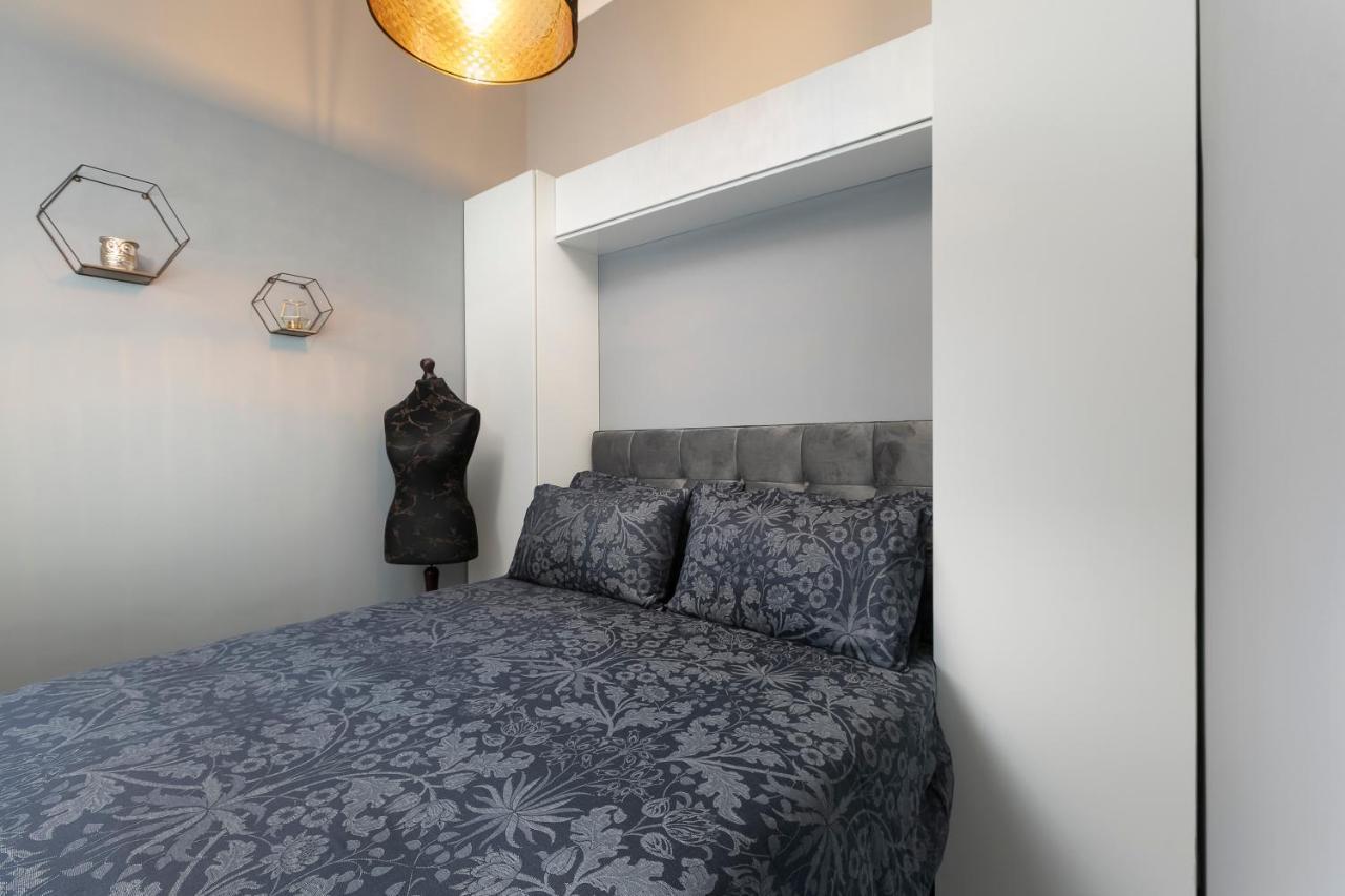 Marine Parade Sea View 2-Bedroom Apartment ブライトン エクステリア 写真