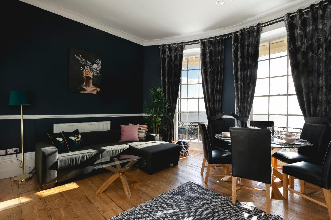 Marine Parade Sea View 2-Bedroom Apartment ブライトン エクステリア 写真