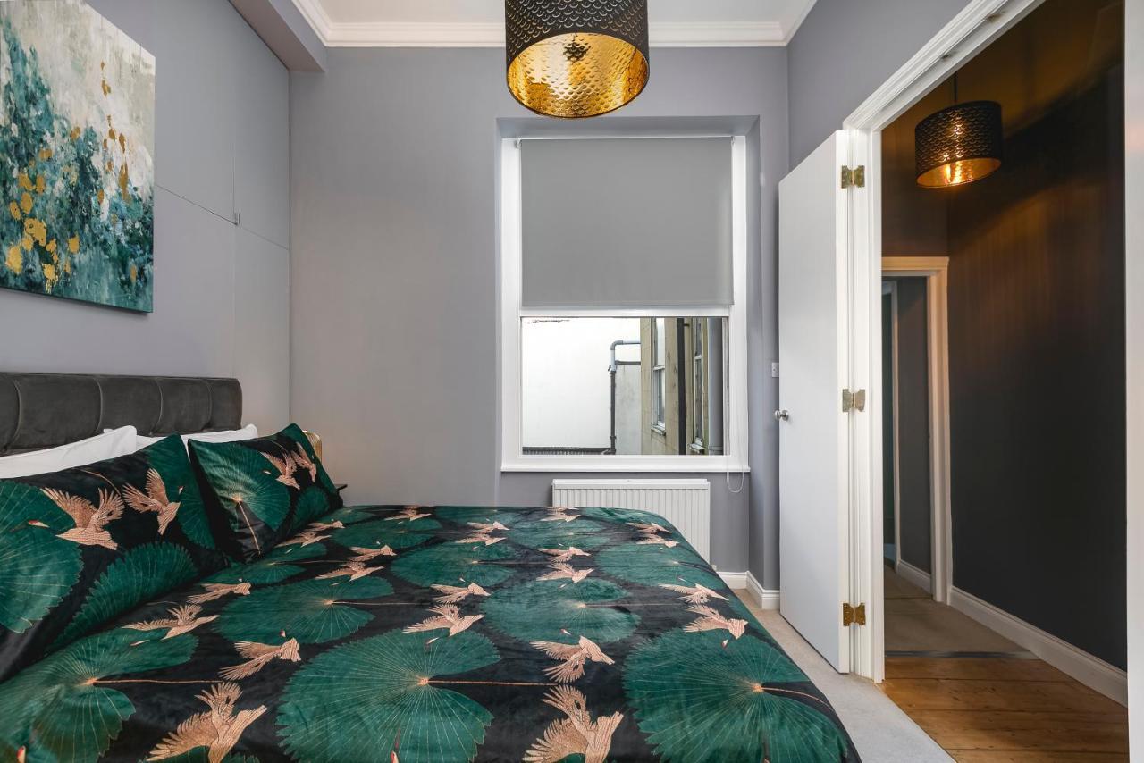 Marine Parade Sea View 2-Bedroom Apartment ブライトン エクステリア 写真