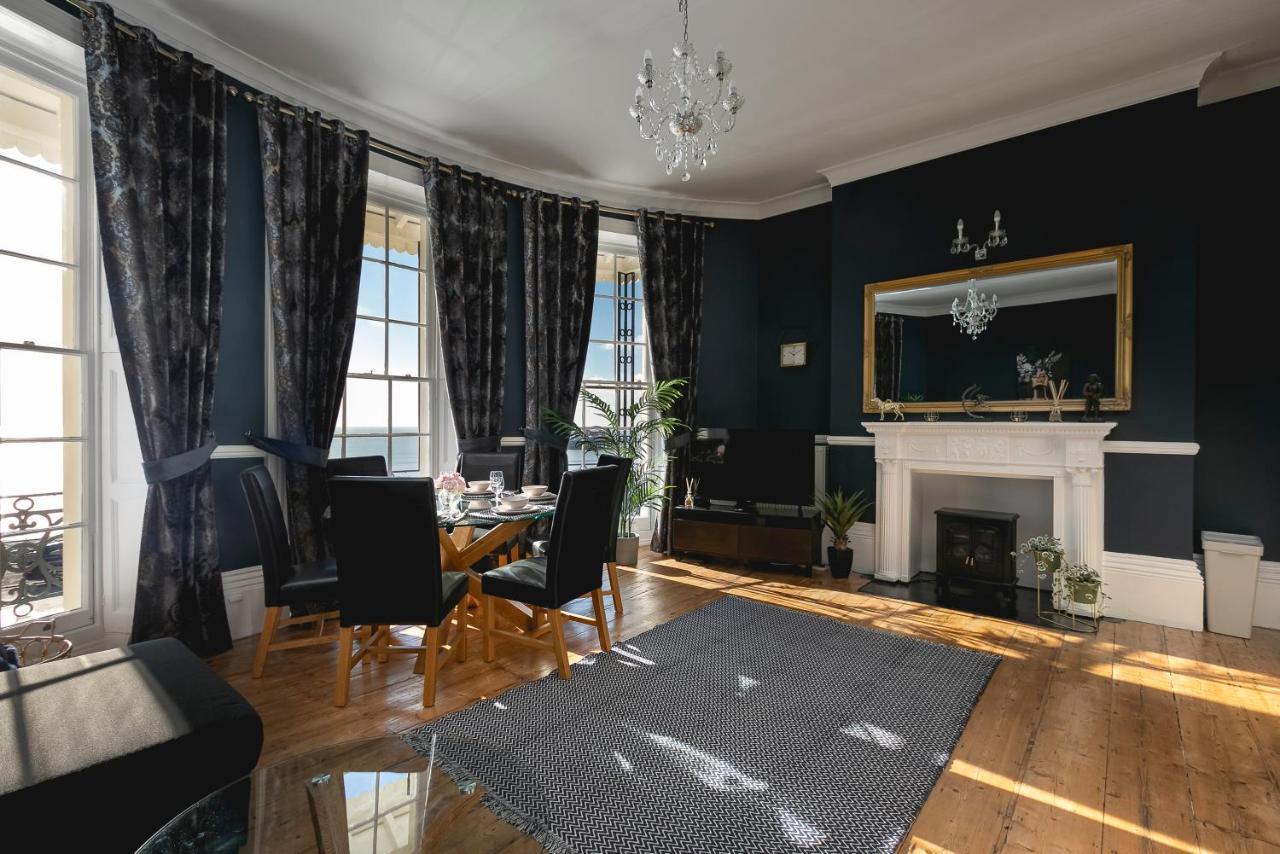 Marine Parade Sea View 2-Bedroom Apartment ブライトン エクステリア 写真